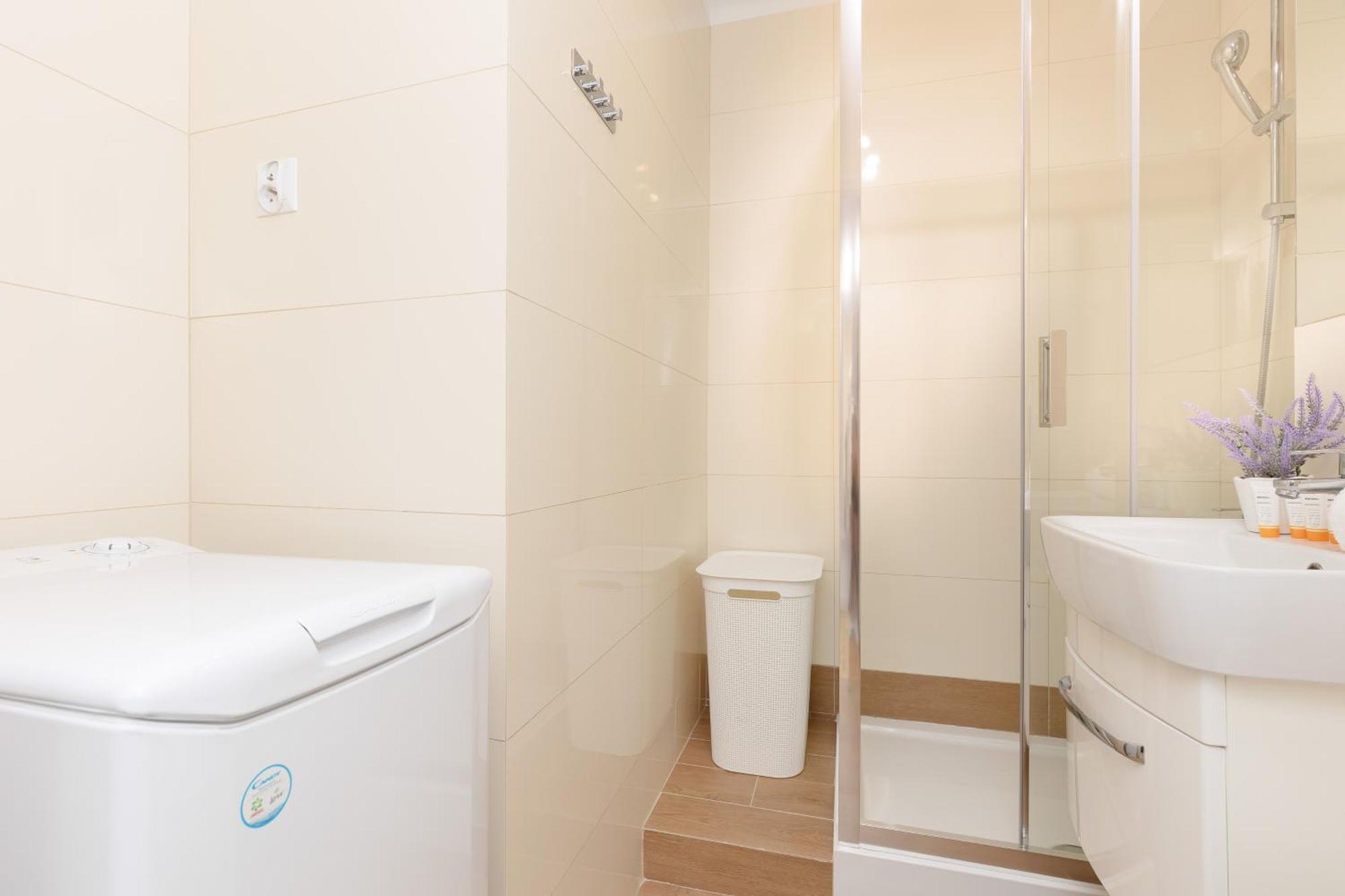 Apartments Warsaw Grzybowska By Noclegi Renters מראה חיצוני תמונה